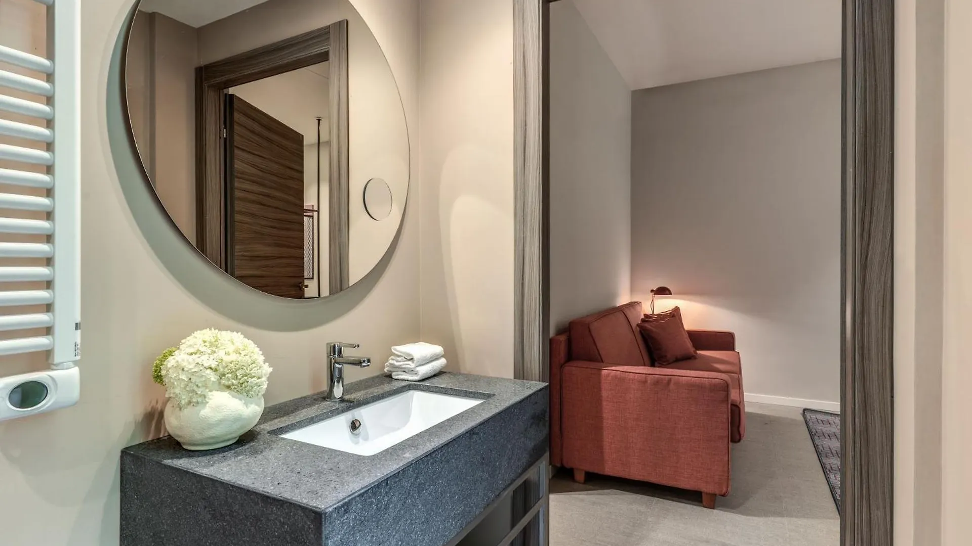 רומא Parioli Cube Hotel 4*,