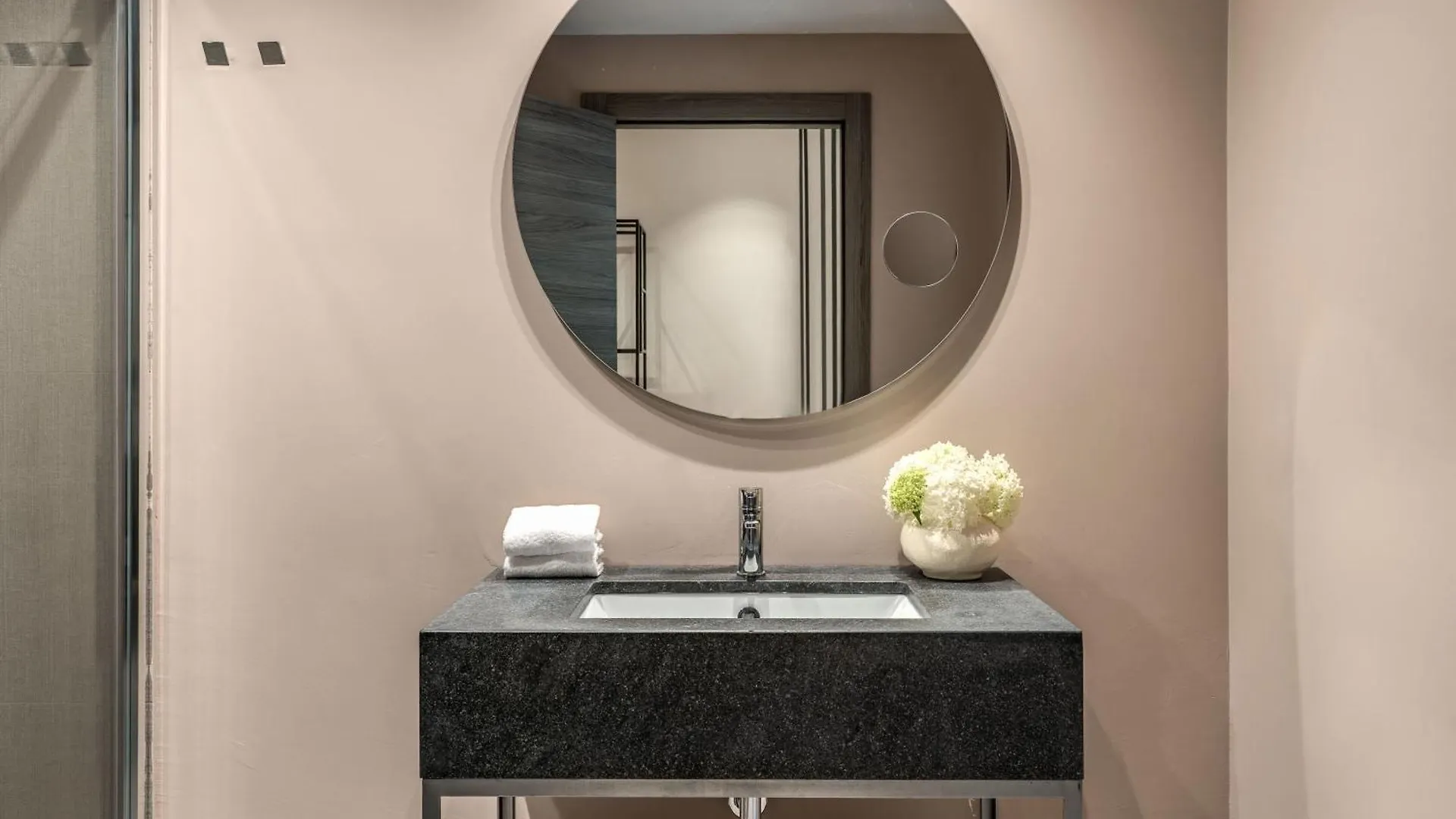 ****  רומא Parioli Cube Hotel איטליה